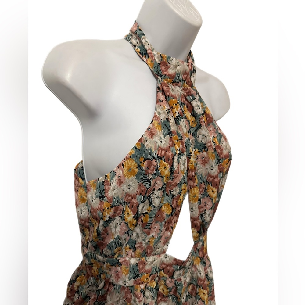 Shein‎ romper - Picture 4 of 8